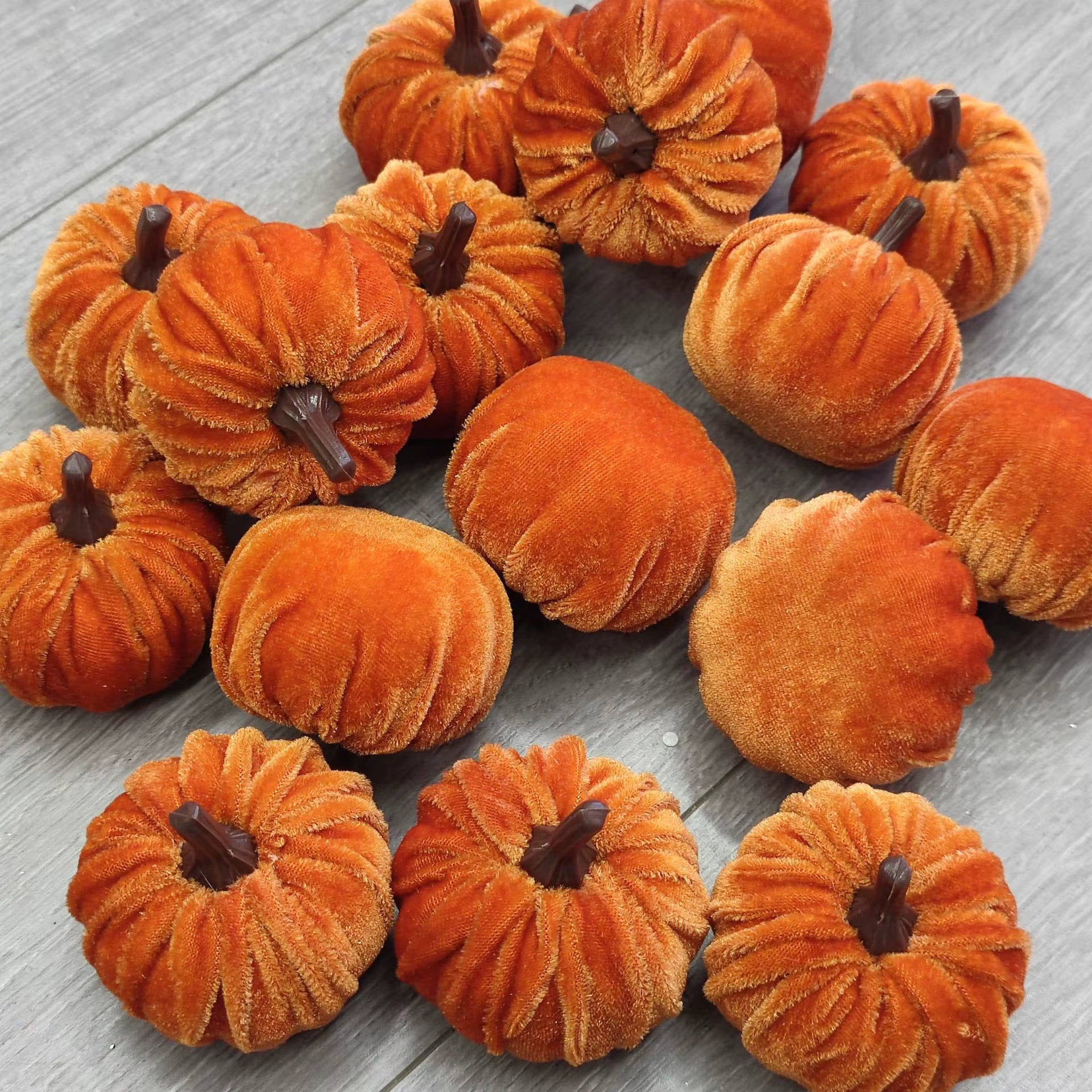 10pcs Velvet Artificial Pumpkin Ornaments